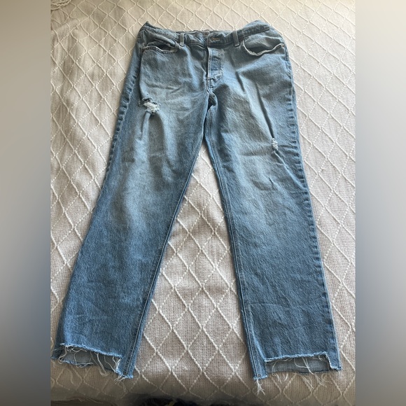 High Waisted Button Fly Slouchy Straight Ripped Cut Off Jeans Size 12, Regular - Picture 4 of 9